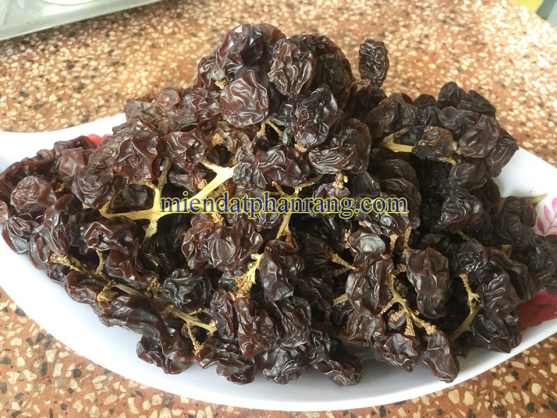 dia nho khô cánh trắng